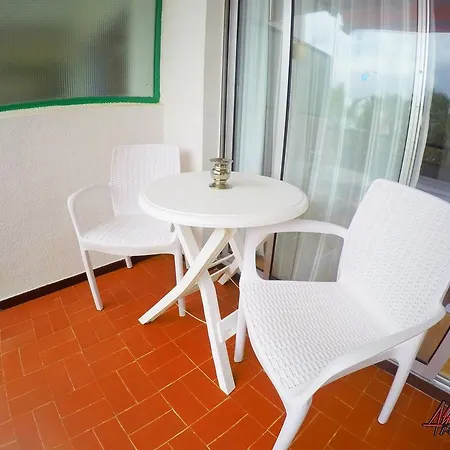 Apartament Edificio Comodoro *