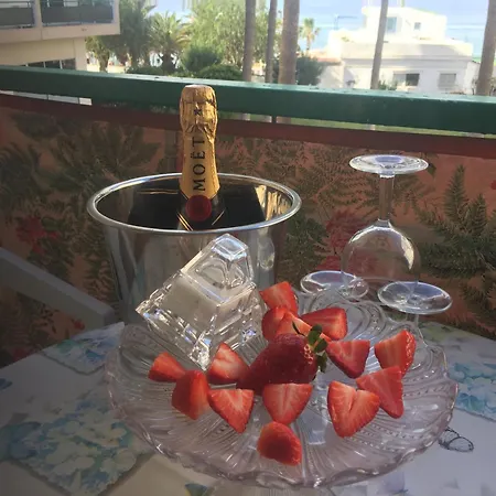 Edificio Comodoro Apartment