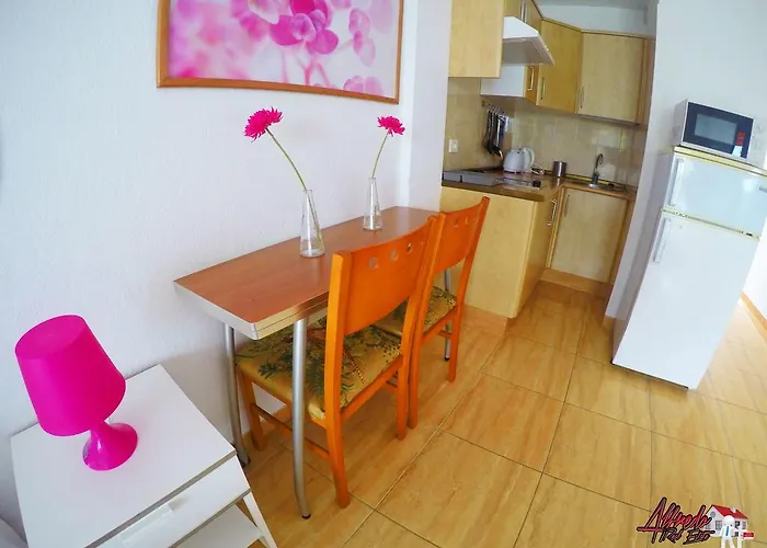 Apartamento Edificio Comodoro Los Cristianos (Tenerife)